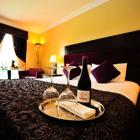 Athenaeum House واتيرفورد