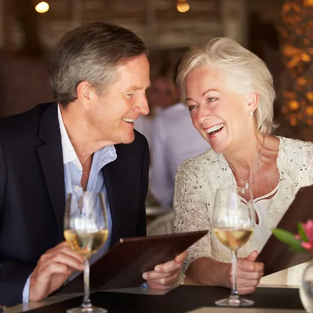 فندق Athenaeum House 4*