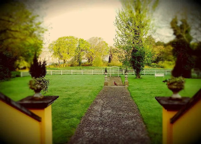 Athenaeum House Hotell 4*